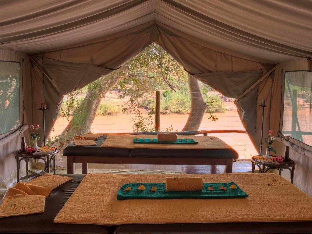 ארצ'רס פוסט Sarova Shaba Game Lodge מראה חיצוני תמונה