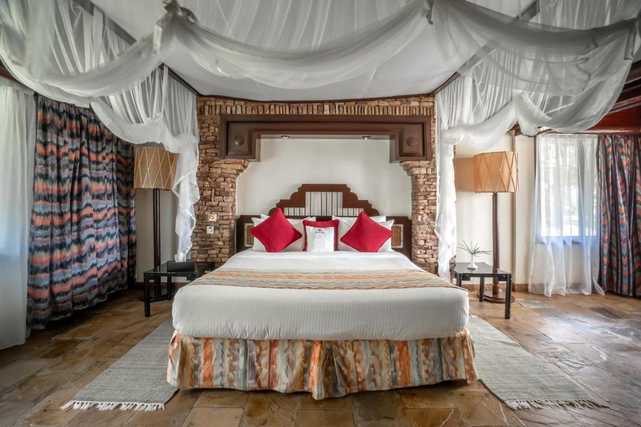 ארצ'רס פוסט Sarova Shaba Game Lodge מראה חיצוני תמונה